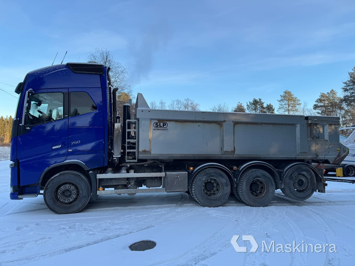 Lastbil Volvo FH16 750 med vagn - Самосвал, Прицеп мультилифт/ Бункеровоз: фото 2 Lastbil Volvo FH16 750 med vagn - Самосвал, Прицеп мультилифт/ Бункеровоз: фото 2