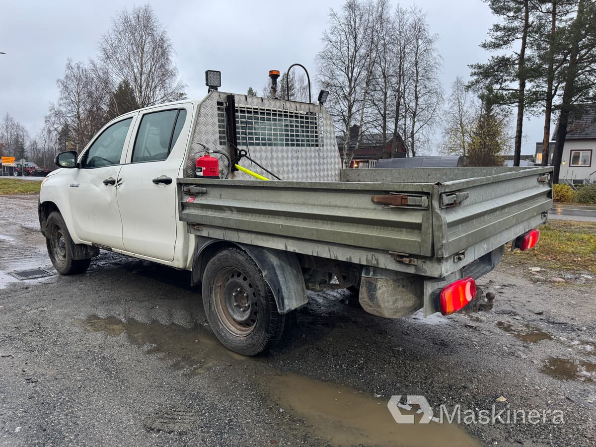 Pickup Toyota Hilux -18 Dubbelhytt - Легковой фургон: фото 3 Pickup Toyota Hilux -18 Dubbelhytt - Легковой фургон: фото 3