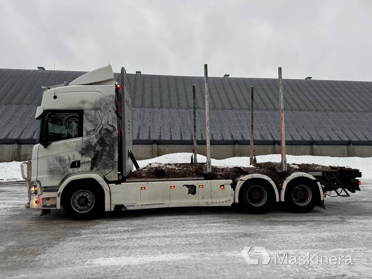Scania R650B6X4NB Timmerekipage Scania R650B med kran och HLM Släp - Лесовоз: фото 2 Scania R650B6X4NB Timmerekipage Scania R650B med kran och HLM Släp - Лесовоз: фото 2