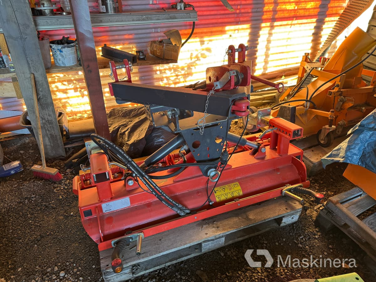 Snöblad Adler S-serie 150 - Отвал для снега: фото 1 Snöblad Adler S-serie 150 - Отвал для снега: фото 1