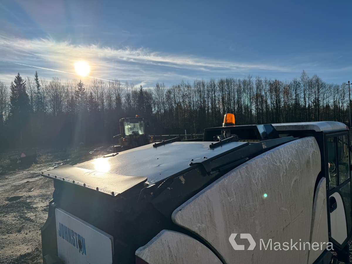 Подметально-уборочная машина Sopmaskin Johnston Compact 142A 101T (Rep. objekt): фото 31