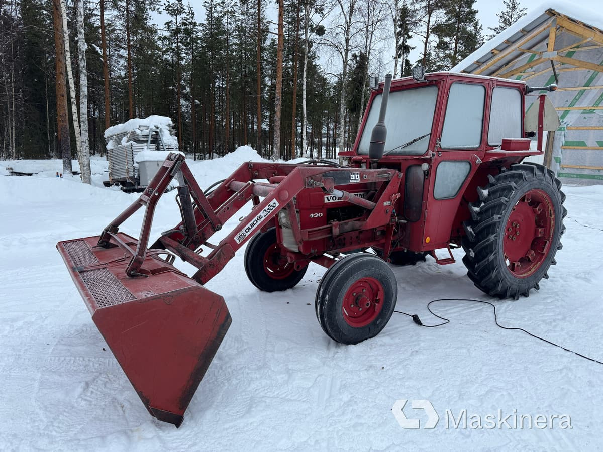 Traktor Volvo BM 430 med snöslunga - Трактор: фото 1 Traktor Volvo BM 430 med snöslunga - Трактор: фото 1