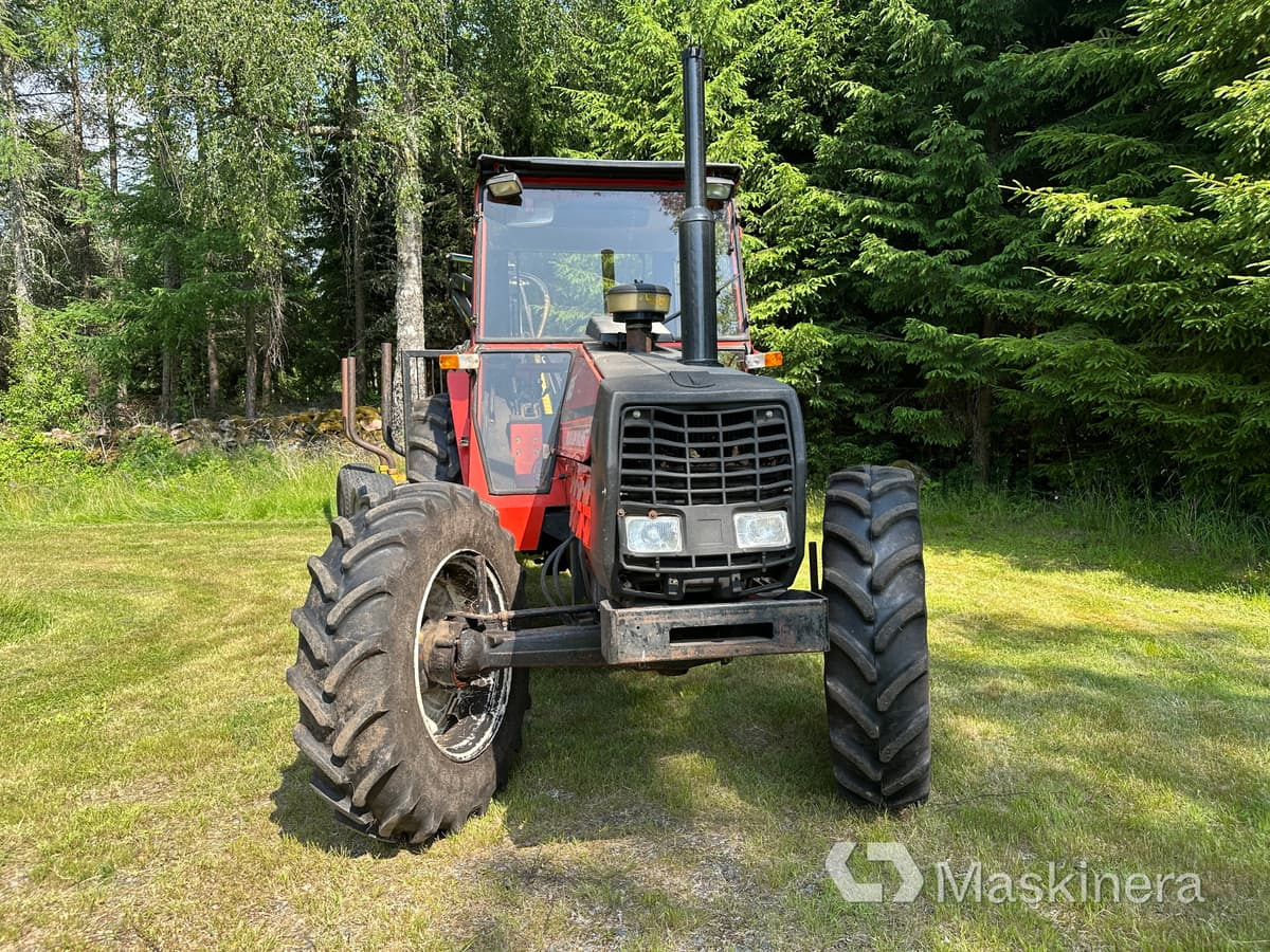 Traktor Volvo BM 805-4 med skogsvagn och kran - Трактор, Лесной прицеп: фото 3 Traktor Volvo BM 805-4 med skogsvagn och kran - Трактор, Лесной прицеп: фото 3