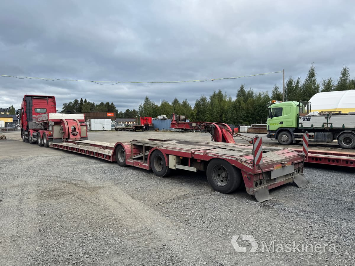 Volvo FH16 750 HP 8*4, Trailerteknik T3-66-KNOUT-S, Vang Athls 11111 Tungdragare Volvo FH16 750 med två maskintrailers - Тягач, Полуприцеп-автовоз: фото 3 Volvo FH16 750 HP 8*4, Trailerteknik T3-66-KNOUT-S, Vang Athls 11111 Tungdragare Volvo FH16 750 med två maskintrailers - Тягач, Полуприцеп-автовоз: фото 3