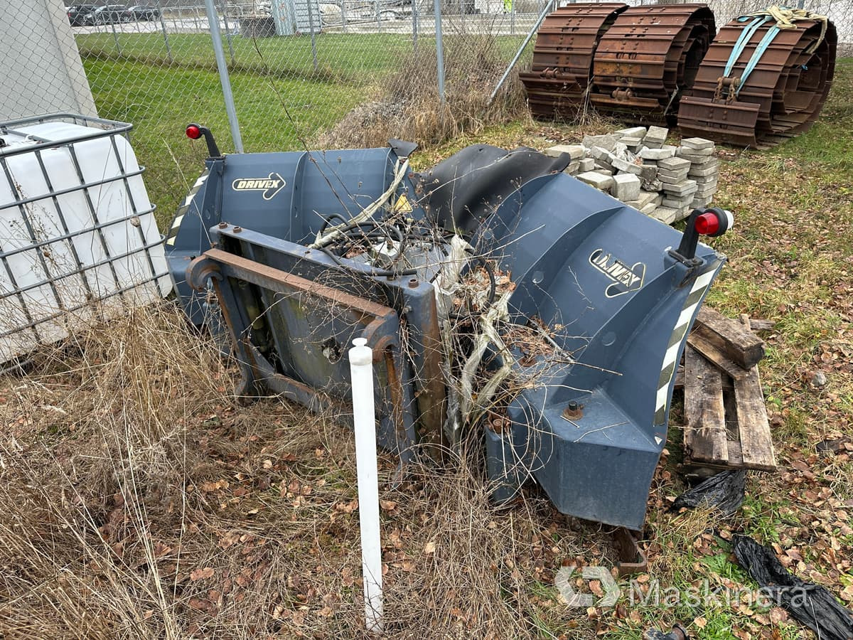 Vikplog Drivex VB 320 BM - Отвал для снега: фото 3 Vikplog Drivex VB 320 BM - Отвал для снега: фото 3