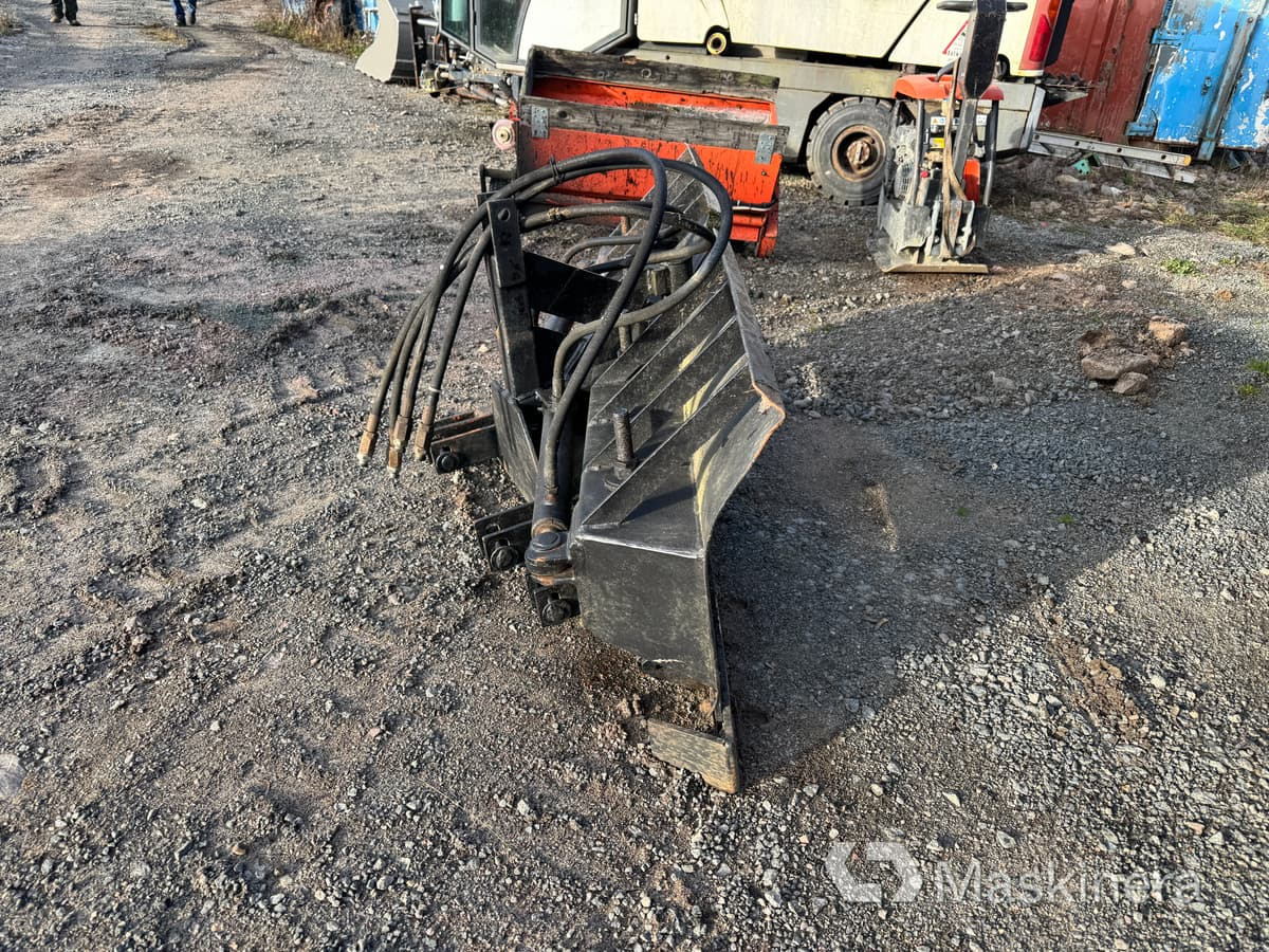 Vikplog / Snöblad 3-punktsfäste - Отвал для снега: фото 4 Vikplog / Snöblad 3-punktsfäste - Отвал для снега: фото 4