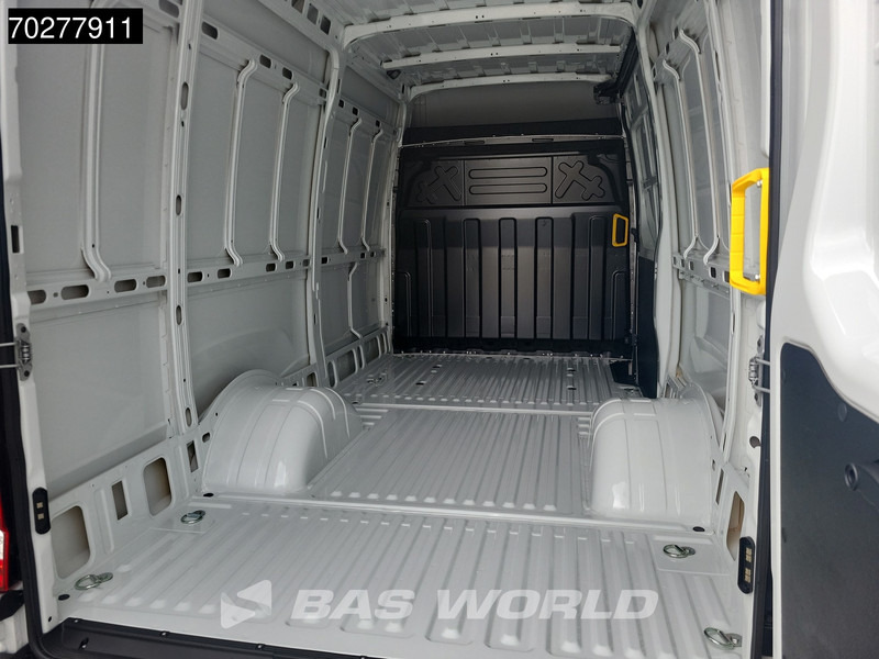 Iveco Daily 35C21 3.0L 210PK Automaat L2H2 Dubbellucht 3.5t Trekhaak LED ACC Navi Airco Camera Parkeersensoren Euro6 L2H2 12m3 Airco Trekhaa - Цельнометаллический фургон: фото 5 Iveco Daily 35C21 3.0L 210PK Automaat L2H2 Dubbellucht 3.5t Trekhaak LED ACC Navi Airco Camera Parkeersensoren Euro6 L2H2 12m3 Airco Trekhaa - Цельнометаллический фургон: фото 5