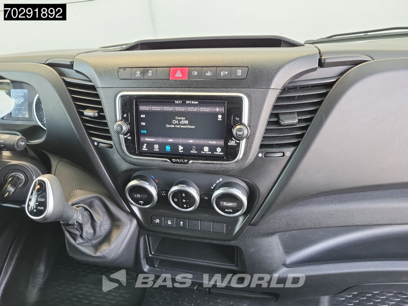 Фургон с закрытым кузовом Iveco Daily 35S16 Automaat Bakwagen Achterdeuren 160PK Airco Camera Euro6 Meubelbak Koffer 21m3 Airco: фото 12 Фургон с закрытым кузовом Iveco Daily 35S16 Automaat Bakwagen Achterdeuren 160PK Airco Camera Euro6 Meubelbak Koffer 21m3 Airco: фото 12