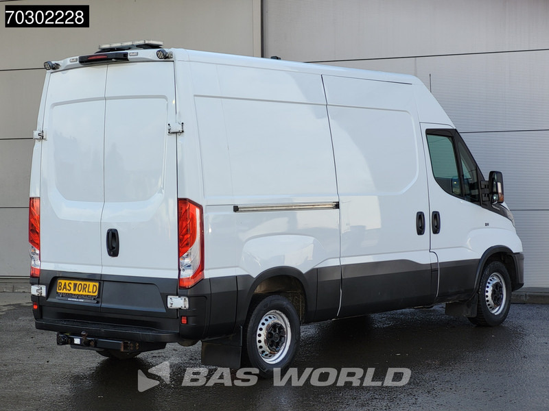 Iveco Daily 35S16 Automaat L2H2 3,5t Trekhaak 160PK ACC Navi Airco Camera Werkplaatsinrichting Euro6 L2 Airco Trekhaak - Цельнометаллический фургон: фото 5 Iveco Daily 35S16 Automaat L2H2 3,5t Trekhaak 160PK ACC Navi Airco Camera Werkplaatsinrichting Euro6 L2 Airco Trekhaak - Цельнометаллический фургон: фото 5