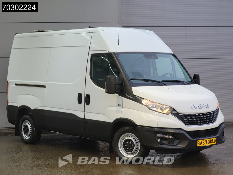 Iveco Daily 35S16 Automaat L2H2 3,5t Trekhaak ACC Navi Airco Camera Werkplaatsinrichting Euro6 L2 Airco Trekhaak - Цельнометаллический фургон: фото 3 Iveco Daily 35S16 Automaat L2H2 3,5t Trekhaak ACC Navi Airco Camera Werkplaatsinrichting Euro6 L2 Airco Trekhaak - Цельнометаллический фургон: фото 3