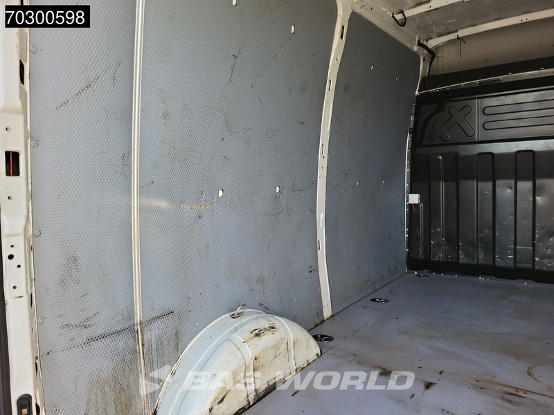 Цельнометаллический фургон Iveco Daily 35S16 Automaat L2H2 3,5t Trekhaak Navi Airco Cruise Camera Standkachel Euro6 L2 Airco Trekhaak: фото 8