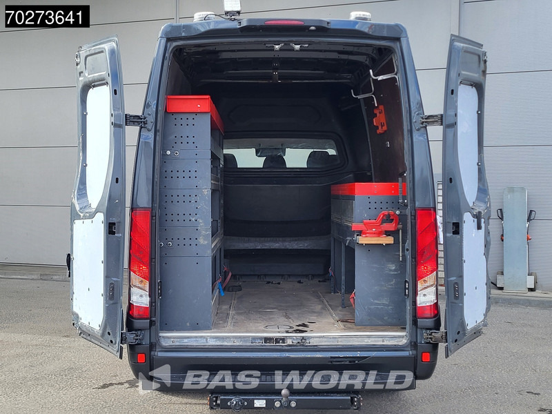 Iveco Daily 35S16 Dubbel Cabine Automaat 3,5t Trekhaak Werkplaatsinrichting LED Airco Cruise Camera Parkeersensoren DC Doka Mixto 8m3 Airco - Цельнометаллический фургон: фото 5 Iveco Daily 35S16 Dubbel Cabine Automaat 3,5t Trekhaak Werkplaatsinrichting LED Airco Cruise Camera Parkeersensoren DC Doka Mixto 8m3 Airco - Цельнометаллический фургон: фото 5