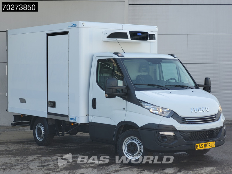 Iveco Daily 35S16 Koelwagen Automaat Carrier Pulsar 400 380V Stekker Airco Cruise Camera Koel Koeler Kühlwagen Kühlkoffer 12m3 Airco Cruise - Фургон-рефрижератор: фото 2 Iveco Daily 35S16 Koelwagen Automaat Carrier Pulsar 400 380V Stekker Airco Cruise Camera Koel Koeler Kühlwagen Kühlkoffer 12m3 Airco Cruise - Фургон-рефрижератор: фото 2