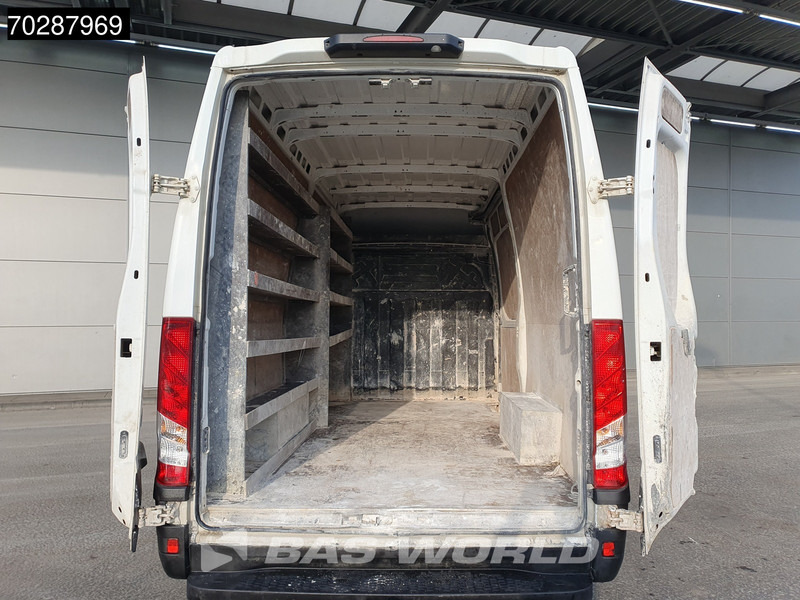 Iveco Daily 35S18 3.0L Automaat L2H2 3,5t Trekhaak 180PK LED Navi Airco Cruise Camera Euro6 L2 12m3 Airco Trekhaak Cruise control - Цельнометаллический фургон: фото 3 Iveco Daily 35S18 3.0L Automaat L2H2 3,5t Trekhaak 180PK LED Navi Airco Cruise Camera Euro6 L2 12m3 Airco Trekhaak Cruise control - Цельнометаллический фургон: фото 3
