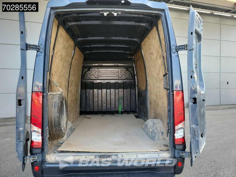 Iveco Daily 35S18 3.0L Automaat L2H2 3500kg Trekhaak LED Navi Airco Cruise Camera Euro6 L2 11m3 Airco Trekhaak Cruise control - Цельнометаллический фургон: фото 3 Iveco Daily 35S18 3.0L Automaat L2H2 3500kg Trekhaak LED Navi Airco Cruise Camera Euro6 L2 11m3 Airco Trekhaak Cruise control - Цельнометаллический фургон: фото 3