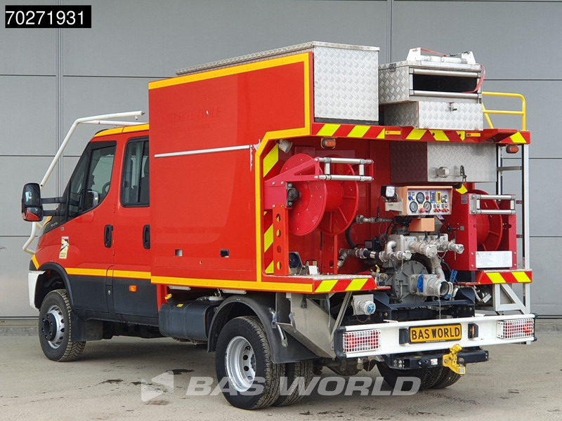 Iveco Daily 70C17 4x4 Achleitner Firetruck Brandweerwagen AWD Allrad Camper 1200liter Airco Dubbel cabine Trekhaak Cruise control - Машина скорой помощи: фото 2 Iveco Daily 70C17 4x4 Achleitner Firetruck Brandweerwagen AWD Allrad Camper 1200liter Airco Dubbel cabine Trekhaak Cruise control - Машина скорой помощи: фото 2