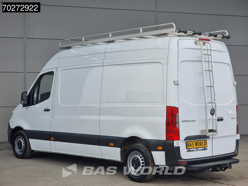 Mercedes-Benz Sprinter 311 CDI L2H2 Imperiaal Trekhaak Airco Cruise MBUX L2 11m3 Airco Trekhaak Cruise control - Легковой фургон: фото 2 Mercedes-Benz Sprinter 311 CDI L2H2 Imperiaal Trekhaak Airco Cruise MBUX L2 11m3 Airco Trekhaak Cruise control - Легковой фургон: фото 2