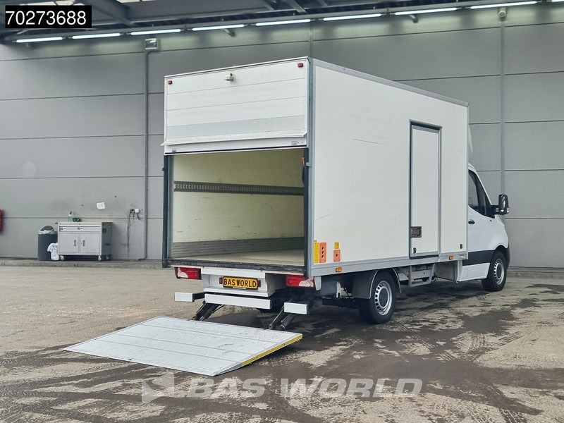 Mercedes-Benz Sprinter 314 CDI Automaat Laadklep Zijdeur Bakwagen Airco Cruise Camera MBUX Meubelbak Koffer 20Airco Cruise control - Фургон с закрытым кузовом: фото 3 Mercedes-Benz Sprinter 314 CDI Automaat Laadklep Zijdeur Bakwagen Airco Cruise Camera MBUX Meubelbak Koffer 20Airco Cruise control - Фургон с закрытым кузовом: фото 3