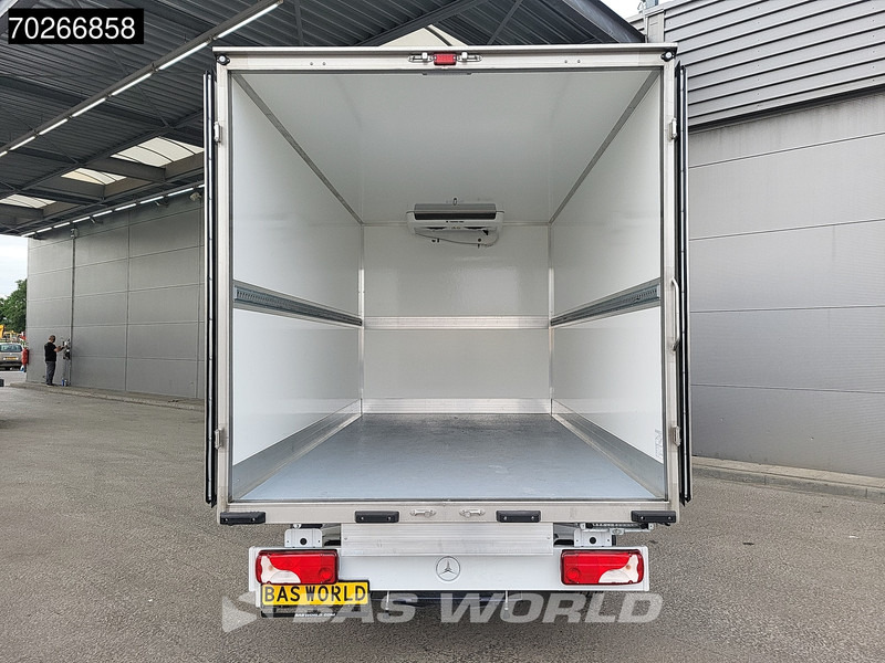 Mercedes-Benz Sprinter 315 CDI Koelwagen Achterdeuren Thermo King C-250 Airco MBUX Koel Koeler Kühl Kühler Kühlwagen Kühlkoffer 17m3 Airco - Фургон-рефрижератор: фото 3 Mercedes-Benz Sprinter 315 CDI Koelwagen Achterdeuren Thermo King C-250 Airco MBUX Koel Koeler Kühl Kühler Kühlwagen Kühlkoffer 17m3 Airco - Фургон-рефрижератор: фото 3