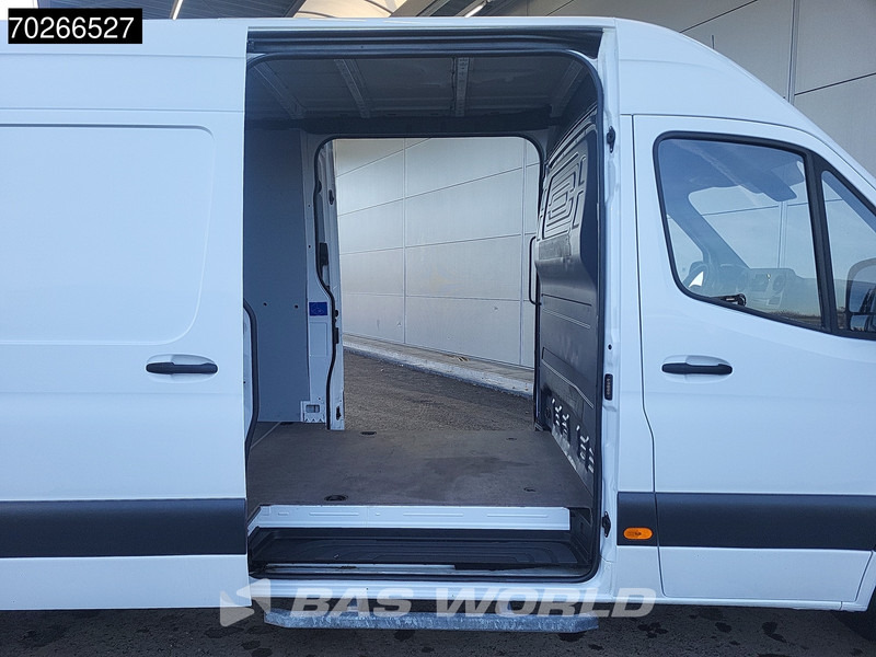 Mercedes-Benz Sprinter 316 CDI Automaat L3H2 Dubbele Schuifdeur Trekhaak MBUX CarPlay Camera Airco Cruise L3 14m3 Airco Trekhaak Cruise control - Цельнометаллический фургон: фото 3 Mercedes-Benz Sprinter 316 CDI Automaat L3H2 Dubbele Schuifdeur Trekhaak MBUX CarPlay Camera Airco Cruise L3 14m3 Airco Trekhaak Cruise control - Цельнометаллический фургон: фото 3