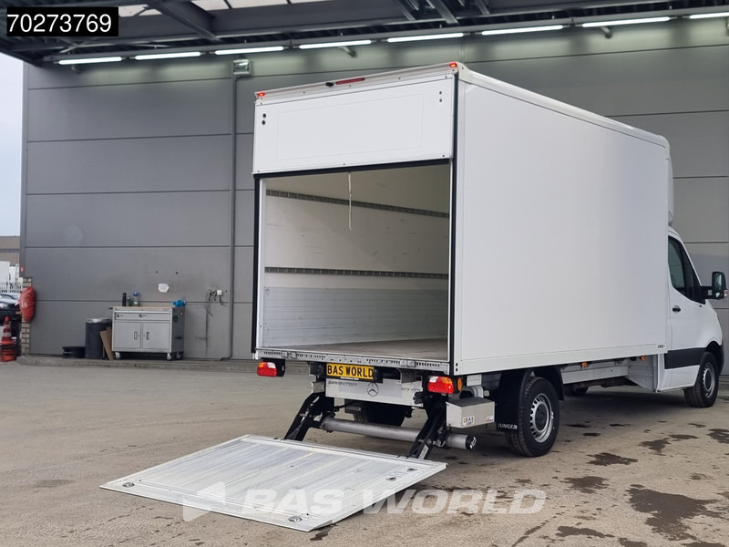 Mercedes-Benz Sprinter 317 CDI Bakwagen Automaat Laadklep Camera Meubelbak Koffer LBW 20m3 Airco - Фургон с закрытым кузовом: фото 3 Mercedes-Benz Sprinter 317 CDI Bakwagen Automaat Laadklep Camera Meubelbak Koffer LBW 20m3 Airco - Фургон с закрытым кузовом: фото 3