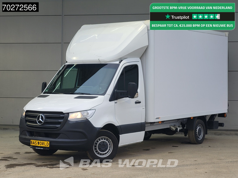 Mercedes-Benz Sprinter 317 CDI Bakwagen Automaat Laadklep Camera Meubelbak Koffer LBW 20m3 Airco - Фургон с закрытым кузовом: фото 1 Mercedes-Benz Sprinter 317 CDI Bakwagen Automaat Laadklep Camera Meubelbak Koffer LBW 20m3 Airco - Фургон с закрытым кузовом: фото 1