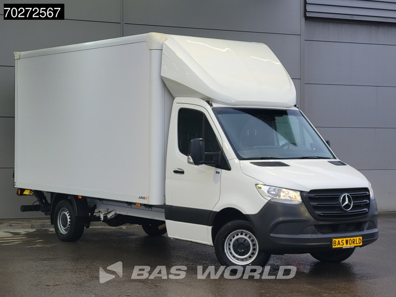 Mercedes-Benz Sprinter 317 CDI Bakwagen Automaat Laadklep Camera Meubelbak Koffer LBW 20m3 Airco - Фургон с закрытым кузовом: фото 5 Mercedes-Benz Sprinter 317 CDI Bakwagen Automaat Laadklep Camera Meubelbak Koffer LBW 20m3 Airco - Фургон с закрытым кузовом: фото 5