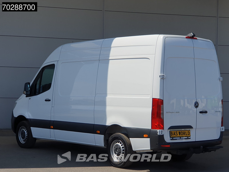 Mercedes-Benz Sprinter 319 CDI COMING SOON! Automaat L2H2 190PK Trekhaak Airco Camera Parkeersensoren Euro6 L2 12m3 Airco Trekhaak - Цельнометаллический фургон: фото 2 Mercedes-Benz Sprinter 319 CDI COMING SOON! Automaat L2H2 190PK Trekhaak Airco Camera Parkeersensoren Euro6 L2 12m3 Airco Trekhaak - Цельнометаллический фургон: фото 2
