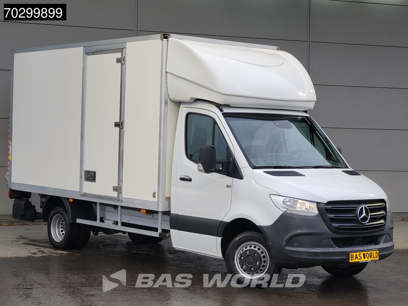 Mercedes-Benz Sprinter 514 CDI Laadklep Automaat Zijdeur Dubbellucht Bakwagen Airco Cruise MBUX CarPlay D'Hollandia Euro6 Meubelbak Koffer Airco Cruise - Фургон с закрытым кузовом: фото 5 Mercedes-Benz Sprinter 514 CDI Laadklep Automaat Zijdeur Dubbellucht Bakwagen Airco Cruise MBUX CarPlay D'Hollandia Euro6 Meubelbak Koffer Airco Cruise - Фургон с закрытым кузовом: фото 5