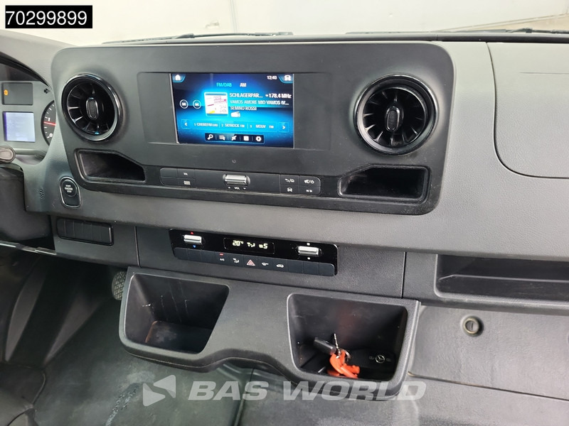 Фургон с закрытым кузовом Mercedes-Benz Sprinter 514 CDI Laadklep Automaat Zijdeur Dubbellucht Bakwagen Airco Cruise MBUX CarPlay D'Hollandia Euro6 Meubelbak Koffer Airco Cruise: фото 15 Фургон с закрытым кузовом Mercedes-Benz Sprinter 514 CDI Laadklep Automaat Zijdeur Dubbellucht Bakwagen Airco Cruise MBUX CarPlay D'Hollandia Euro6 Meubelbak Koffer Airco Cruise: фото 15