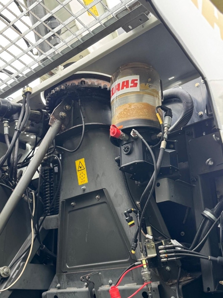 Кормоуборочный комбайн Claas Jaguar 950 Allrad + Claas Orbis 750: фото 13 Кормоуборочный комбайн Claas Jaguar 950 Allrad + Claas Orbis 750: фото 13