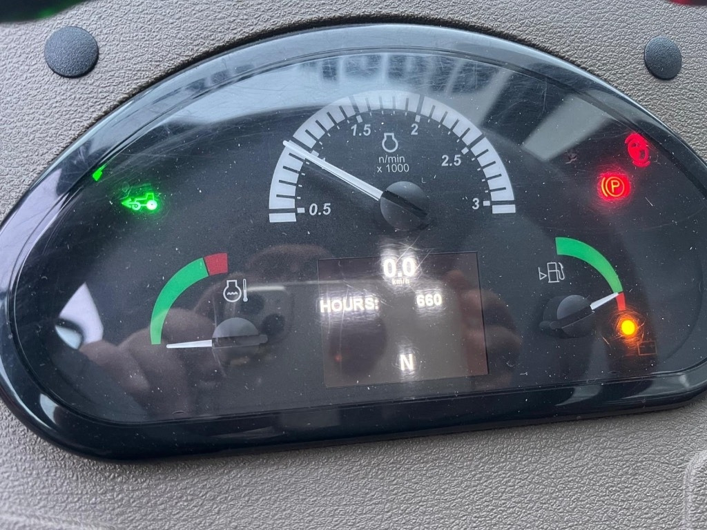 Трактор John Deere 5090 GL: фото 9 Трактор John Deere 5090 GL: фото 9