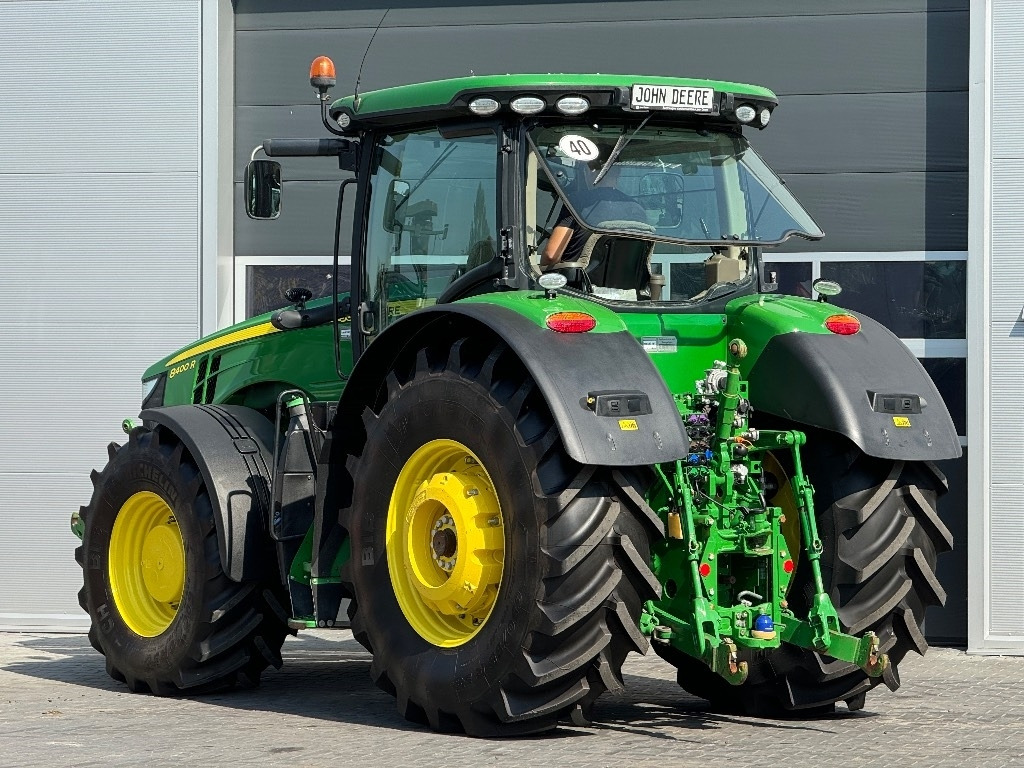 Трактор John Deere 8400 R: фото 8