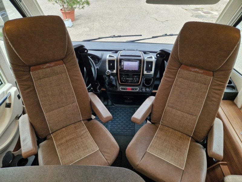 Carthago C-Tourer I 144 QB - Интегрированный автодом: фото 5 Carthago C-Tourer I 144 QB - Интегрированный автодом: фото 5