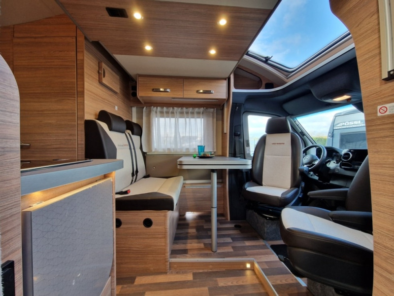 Weinsberg CaraCompact Suite 640 MEG - Полуинтегрированный автодом: фото 4 Weinsberg CaraCompact Suite 640 MEG - Полуинтегрированный автодом: фото 4