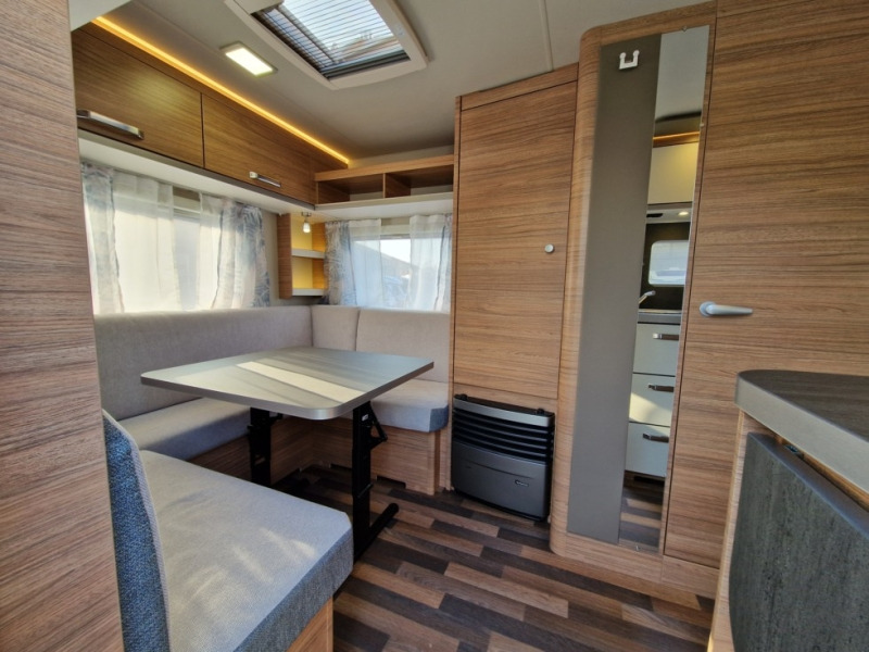 Weinsberg CaraOne 480 EU - Прицеп дача: фото 4 Weinsberg CaraOne 480 EU - Прицеп дача: фото 4