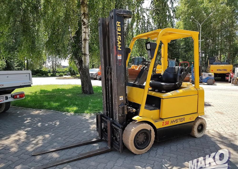Hyster J2.50XM-717 - Электропогрузчик: фото 1 Hyster J2.50XM-717 - Электропогрузчик: фото 1