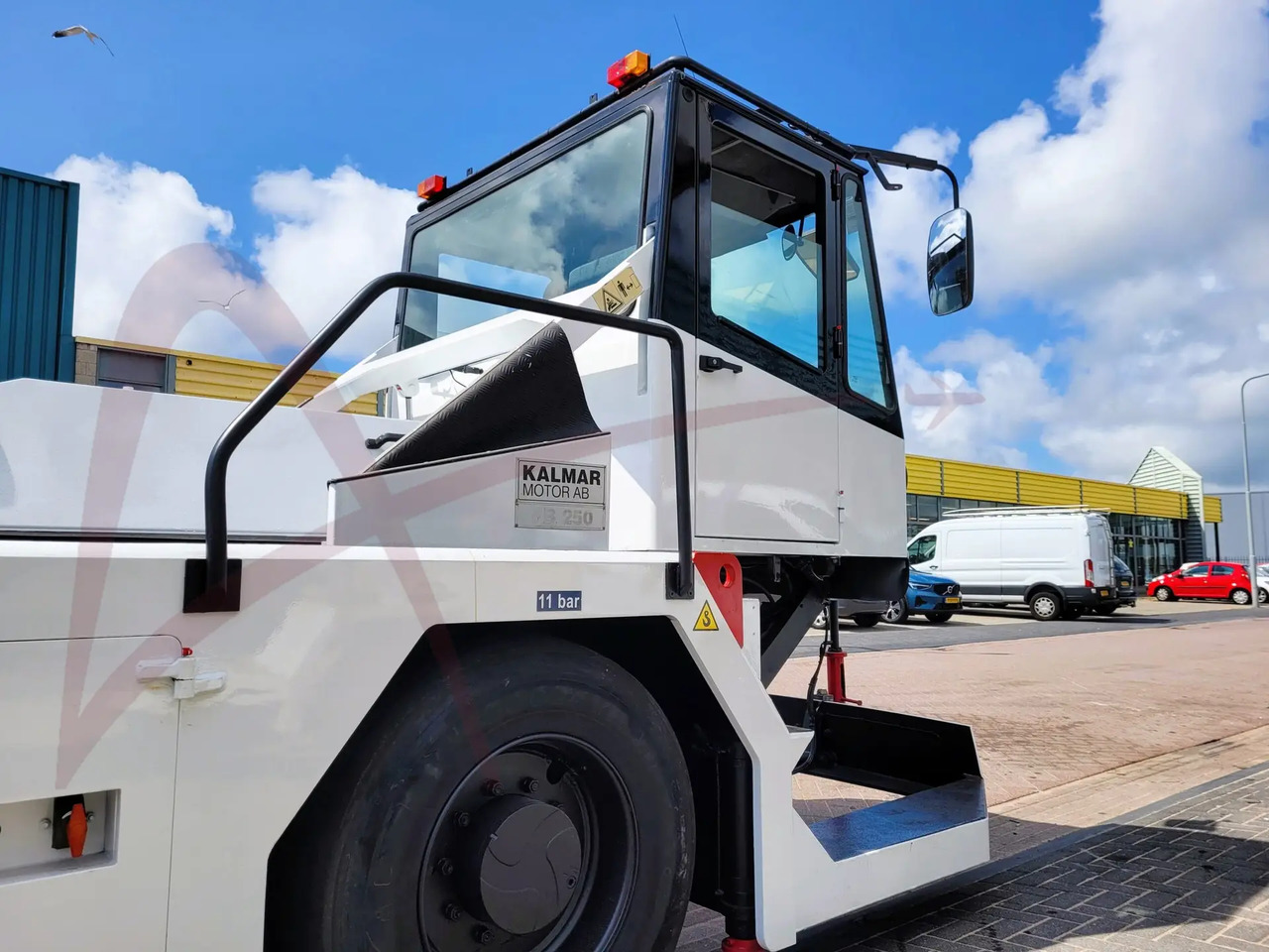 KALMAR MOTOR AB FB 250 - Аэродромный тягач: фото 3 KALMAR MOTOR AB FB 250 - Аэродромный тягач: фото 3