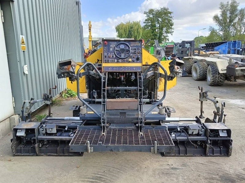 Bomag BF 223 C asfalteermachine asphalt paver dynamo - Асфальтоукладчик: фото 3 Bomag BF 223 C asfalteermachine asphalt paver dynamo - Асфальтоукладчик: фото 3