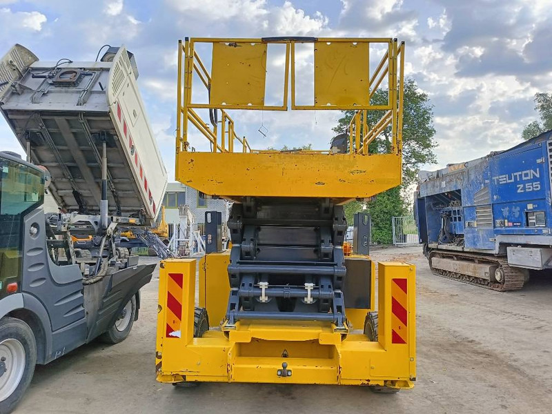 GMG 6094-RT platform hi lift schaar hoogwerker 18 m CE - Ножничный подъемник: фото 4 GMG 6094-RT platform hi lift schaar hoogwerker 18 m CE - Ножничный подъемник: фото 4