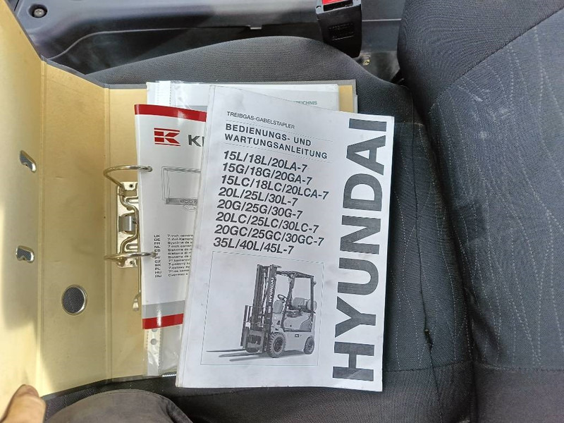 Дизельный погрузчик Hyundai 160 D-9 heftruck forklift stapler 16 ton CE: фото 16 Дизельный погрузчик Hyundai 160 D-9 heftruck forklift stapler 16 ton CE: фото 16