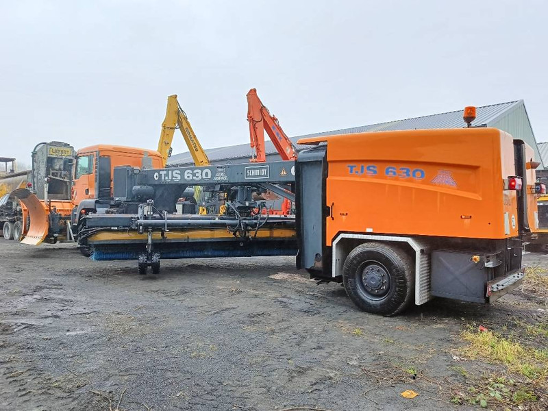 Schmidt TSJ630 man runway snow cleaning sneeuwschuif 2008 - Отвал для снега для Сельскохозяйственной техники: фото 5 Schmidt TSJ630 man runway snow cleaning sneeuwschuif 2008 - Отвал для снега для Сельскохозяйственной техники: фото 5