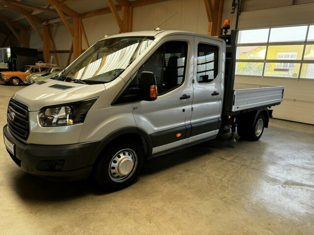 FORD Transit FT 350L Doka TdCI hydr. Fassi Kran... - Малотоннажный бортовой грузовик, Грузопассажирский фургон: фото 2 FORD Transit FT 350L Doka TdCI hydr. Fassi Kran... - Малотоннажный бортовой грузовик, Грузопассажирский фургон: фото 2