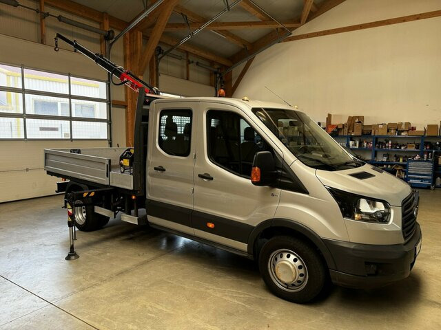 FORD Transit FT 350L Doka TdCI hydr. Fassi Kran... - Малотоннажный бортовой грузовик, Грузопассажирский фургон: фото 1 FORD Transit FT 350L Doka TdCI hydr. Fassi Kran... - Малотоннажный бортовой грузовик, Грузопассажирский фургон: фото 1