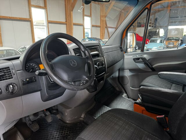 MERCEDES-BENZ Sprinter 316 CDI 4x4 Allrad L2H2 1. Hand! - Цельнометаллический фургон: фото 5 MERCEDES-BENZ Sprinter 316 CDI 4x4 Allrad L2H2 1. Hand! - Цельнометаллический фургон: фото 5