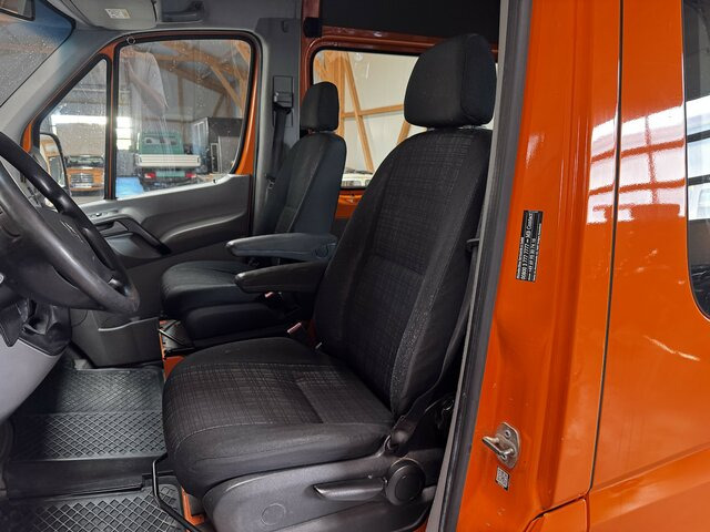 MERCEDES-BENZ Sprinter 316 CDI 4x4 Allrad L2H2 1. Hand! - Цельнометаллический фургон: фото 4 MERCEDES-BENZ Sprinter 316 CDI 4x4 Allrad L2H2 1. Hand! - Цельнометаллический фургон: фото 4