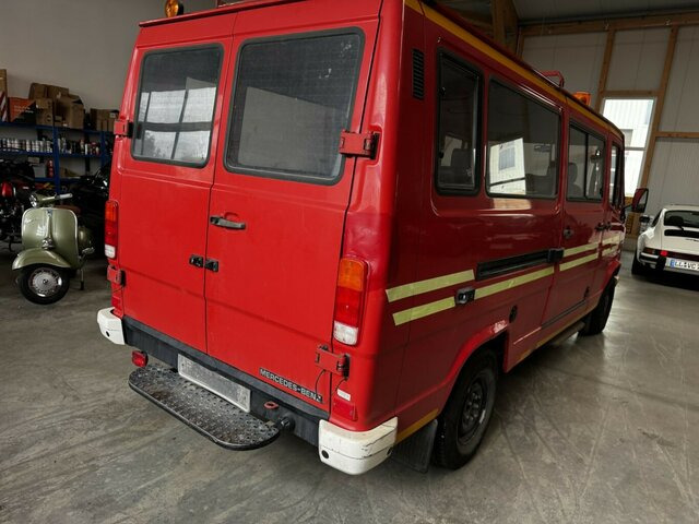MERCEDES-BENZ T1 310 D Bremer Kombi Feuerwehr1. Hand... - Микроавтобус, Пассажирский фургон: фото 5 MERCEDES-BENZ T1 310 D Bremer Kombi Feuerwehr1. Hand... - Микроавтобус, Пассажирский фургон: фото 5