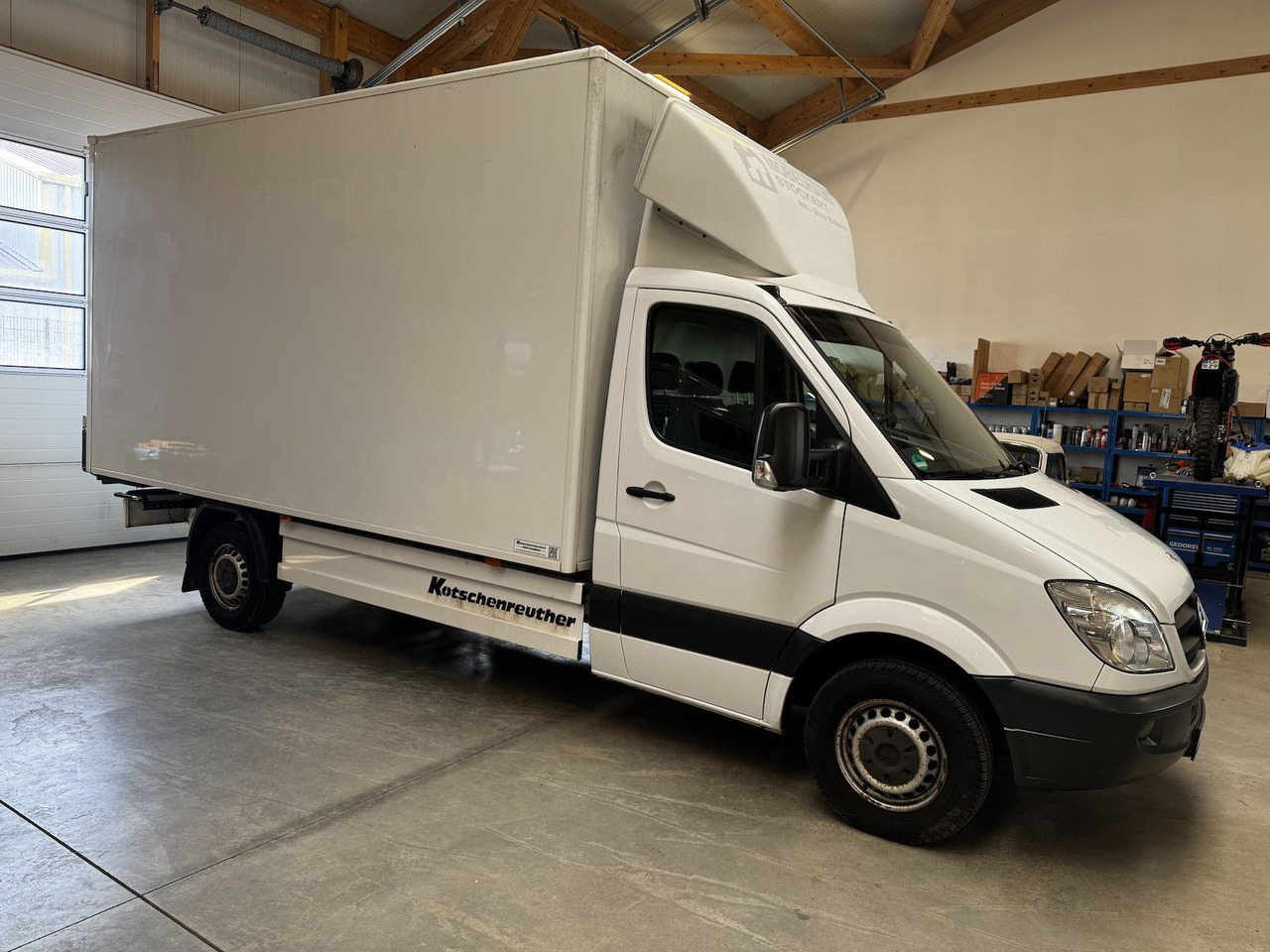 Mercedes-Benz Sprinter 313 CDI Möbelkoffer 1.Hd. Scheckheft - Фургон с закрытым кузовом: фото 5 Mercedes-Benz Sprinter 313 CDI Möbelkoffer 1.Hd. Scheckheft - Фургон с закрытым кузовом: фото 5
