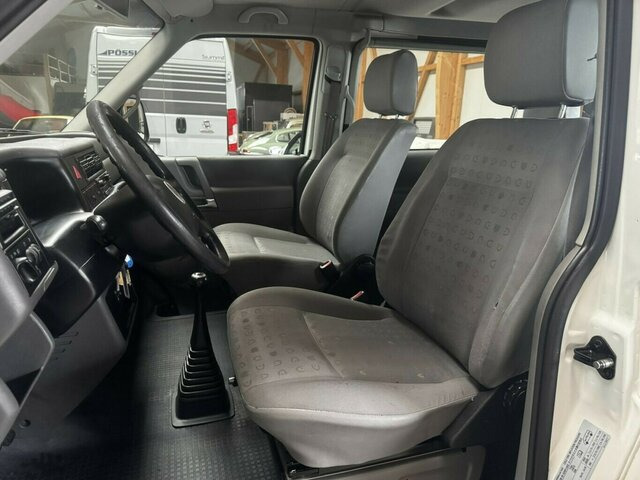 VW T4 Caravelle 2.5 TDI Syncro Sperre 1. Hand!... - Микроавтобус, Пассажирский фургон: фото 5 VW T4 Caravelle 2.5 TDI Syncro Sperre 1. Hand!... - Микроавтобус, Пассажирский фургон: фото 5