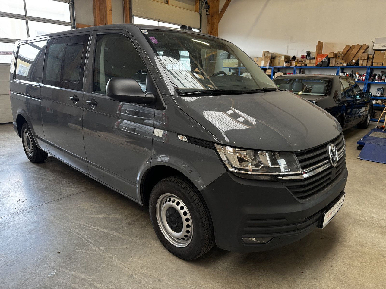 Легковой автомобиль Volkswagen T6.1 lang 5-Sitzer 2.0 TDI 4Motion: фото 1